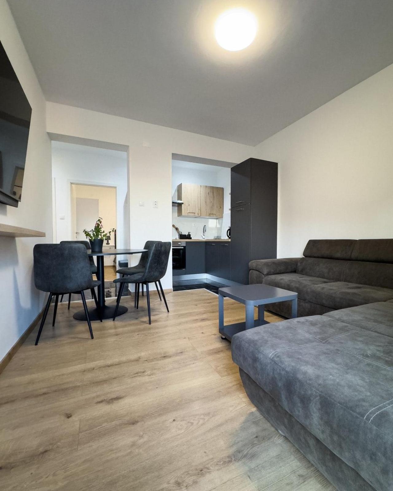 Apartman Adria Crikvenica Luaran gambar